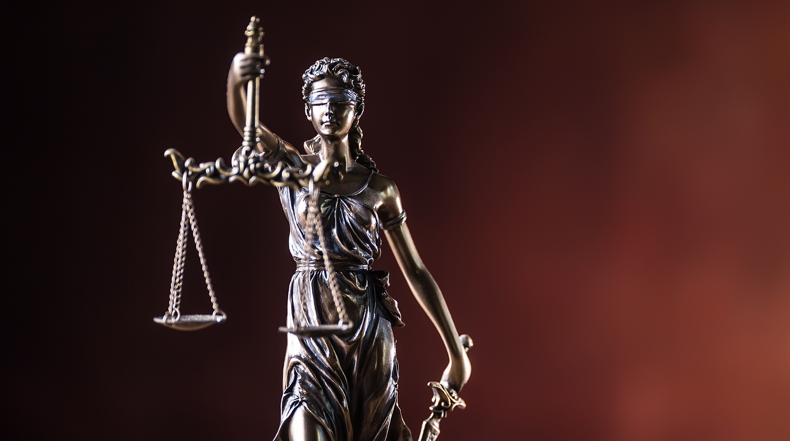 illustration-sabrina-chemakh-avocat-paris-justice-juridique-droit-travail-protection-sociale-affaires-justice-13